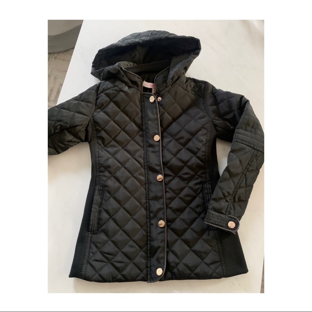Girls Super Cute Black Quilted Jacket!